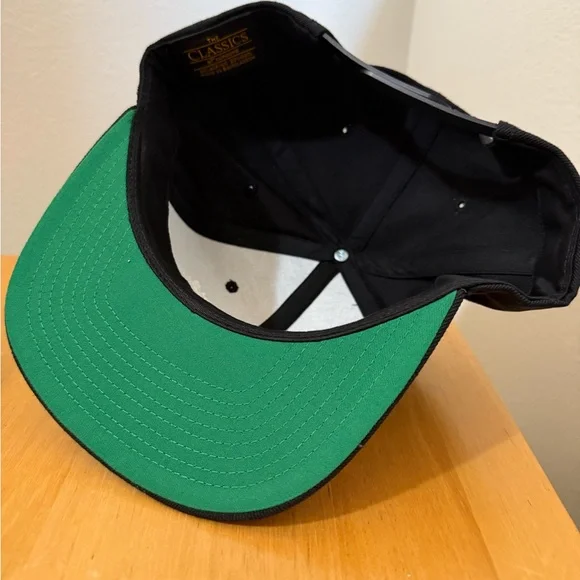 Black Kingdom Hearts Snapback Hat - Picture 2 of 3